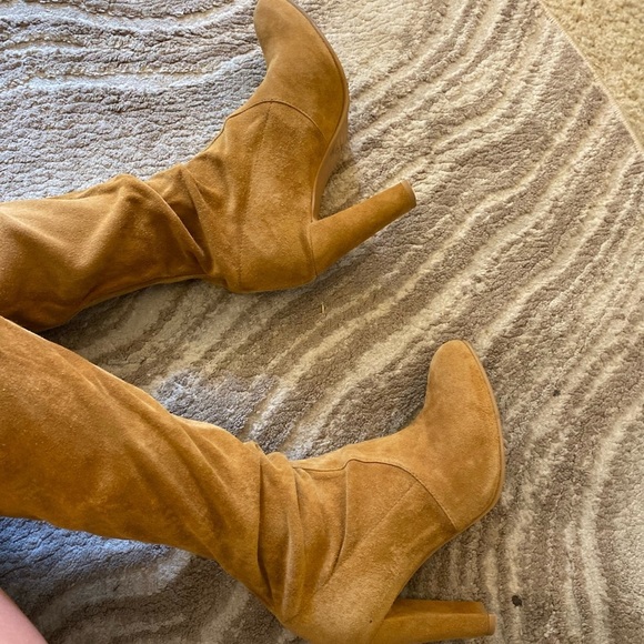 Stuart Weitzman Women’s Highland Suede Over the Knee Boots Fit 8.5 in Tan - Picture 7 of 13
